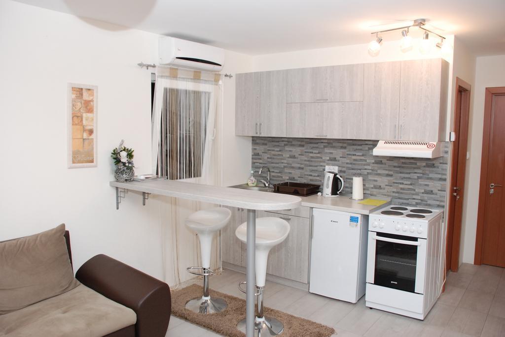 Franstal Apartments Βελιγράδι Δωμάτιο φωτογραφία