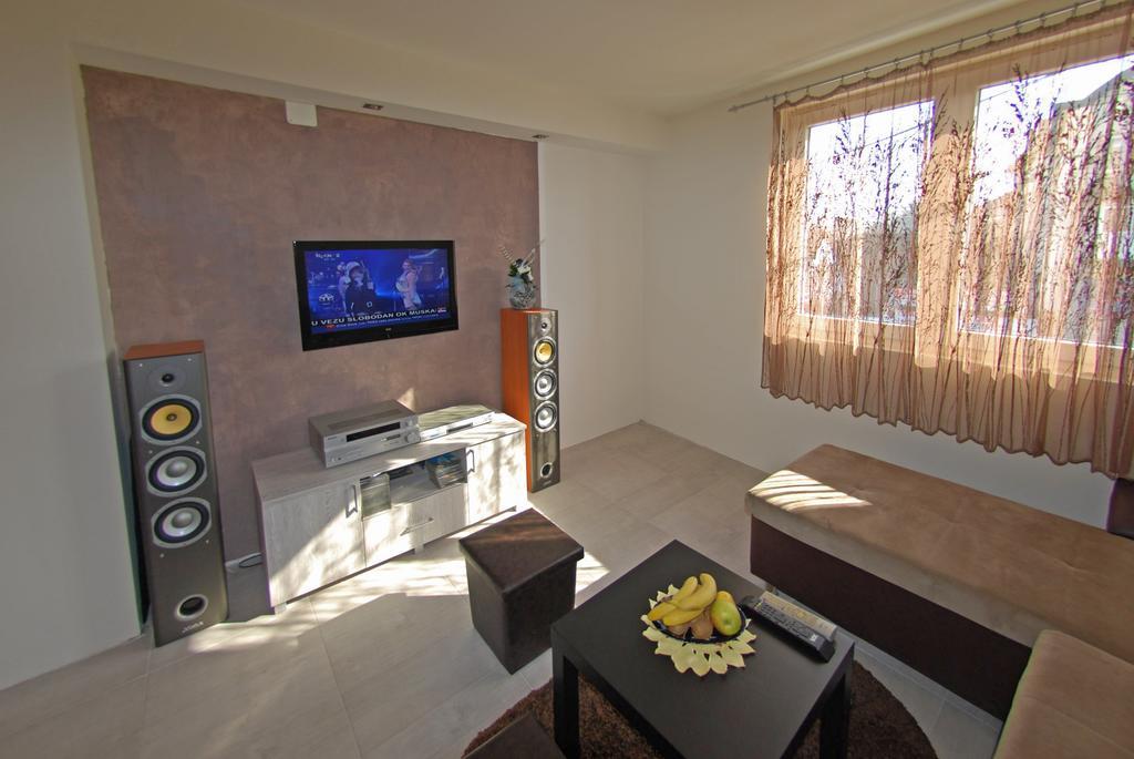 Franstal Apartments Βελιγράδι Δωμάτιο φωτογραφία