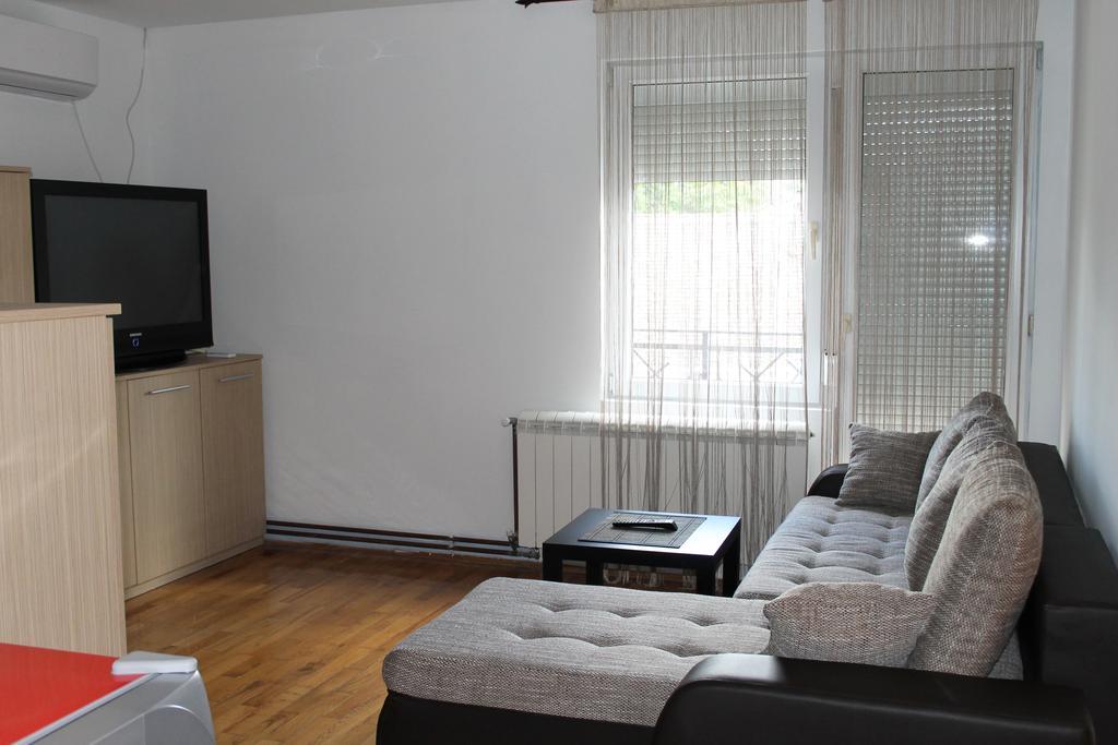 Franstal Apartments Βελιγράδι Εξωτερικό φωτογραφία