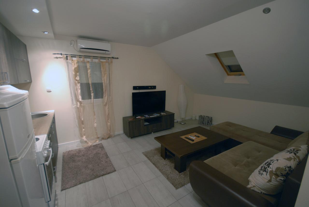 Franstal Apartments Βελιγράδι Εξωτερικό φωτογραφία