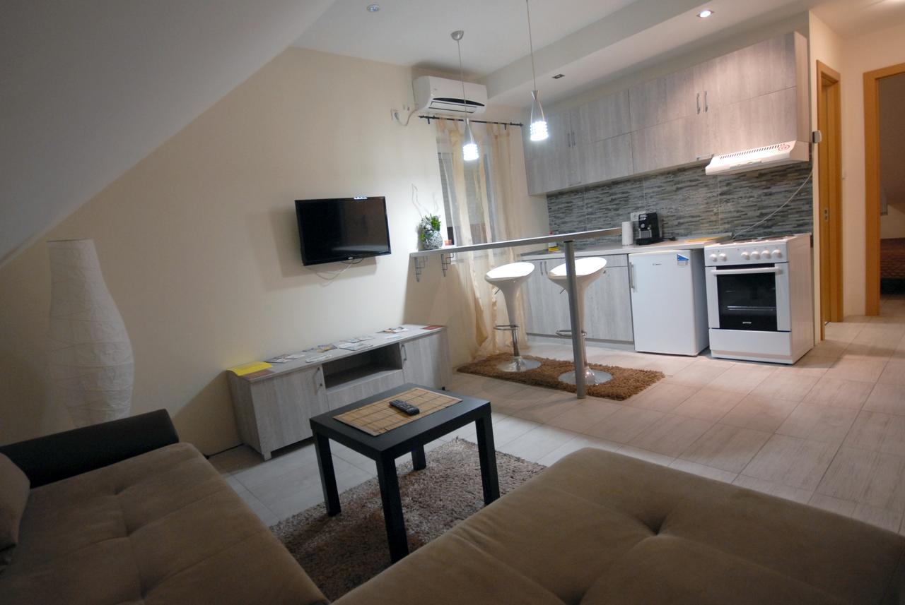 Franstal Apartments Βελιγράδι Εξωτερικό φωτογραφία